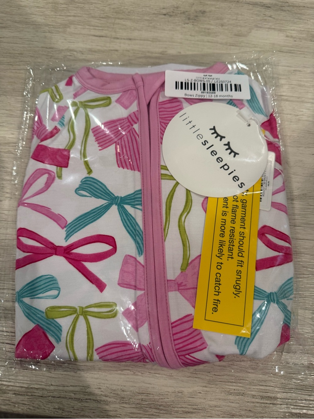 Little Sleepies “Bows” 12-18 months zippy